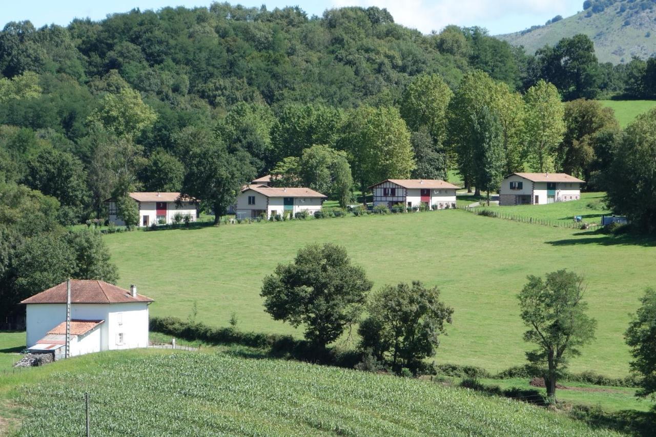 Villa Domaine Harrieta Saint-Jean-le-Vieux  Habitación foto